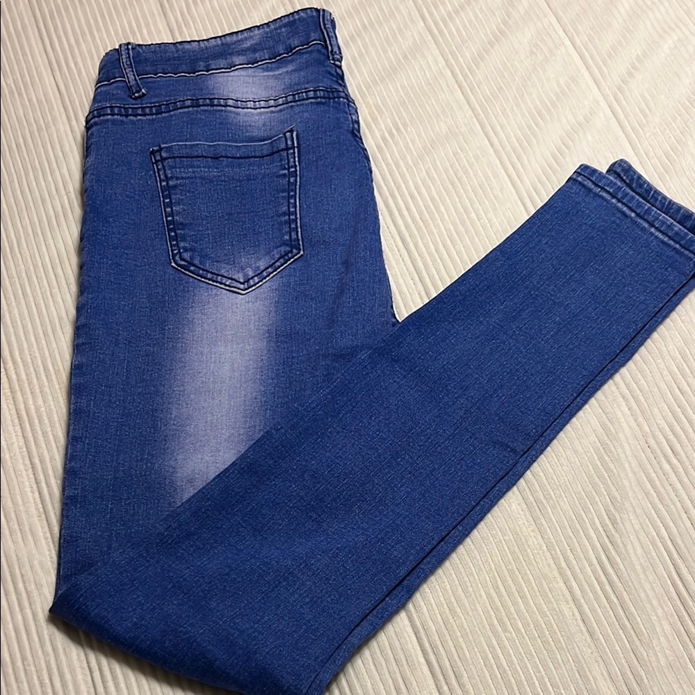 Blue Skinny Jeans with Stretch and Fading
